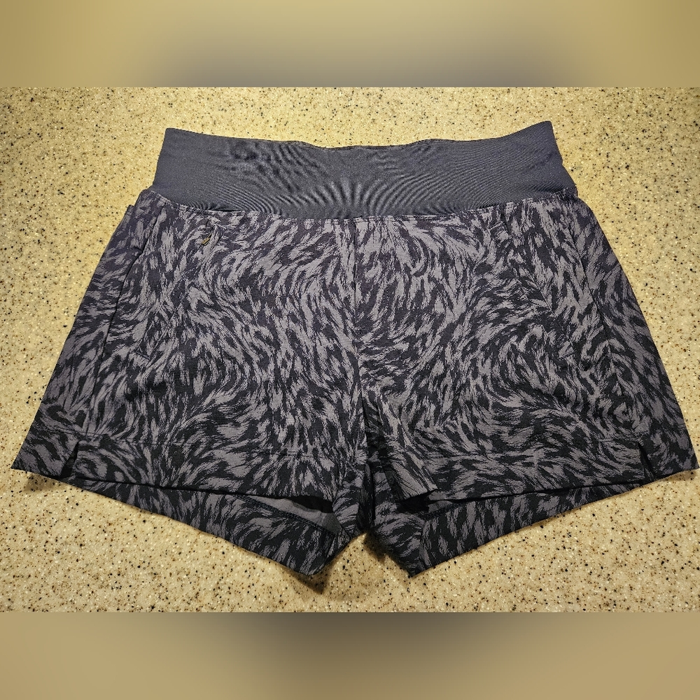 Athleta shorts